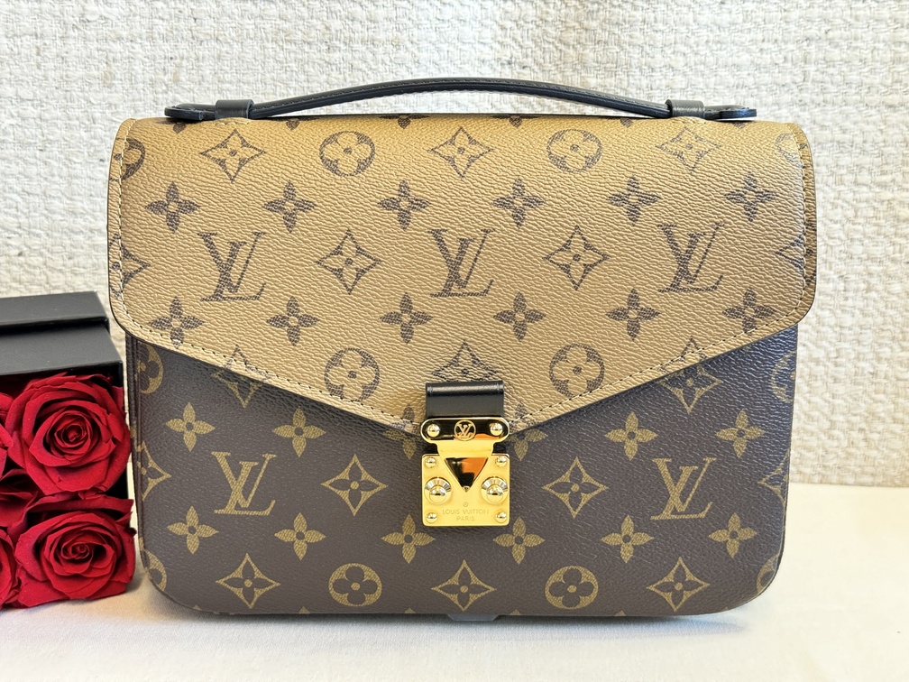 Louis vuitton pochette metis canvas sale